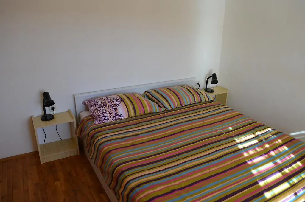 Apartments Sersic Baska Croazia