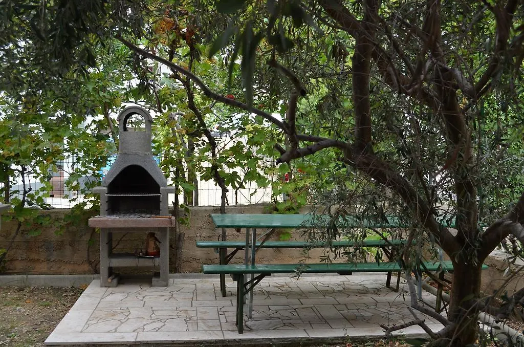 Apartments Sersic Baska